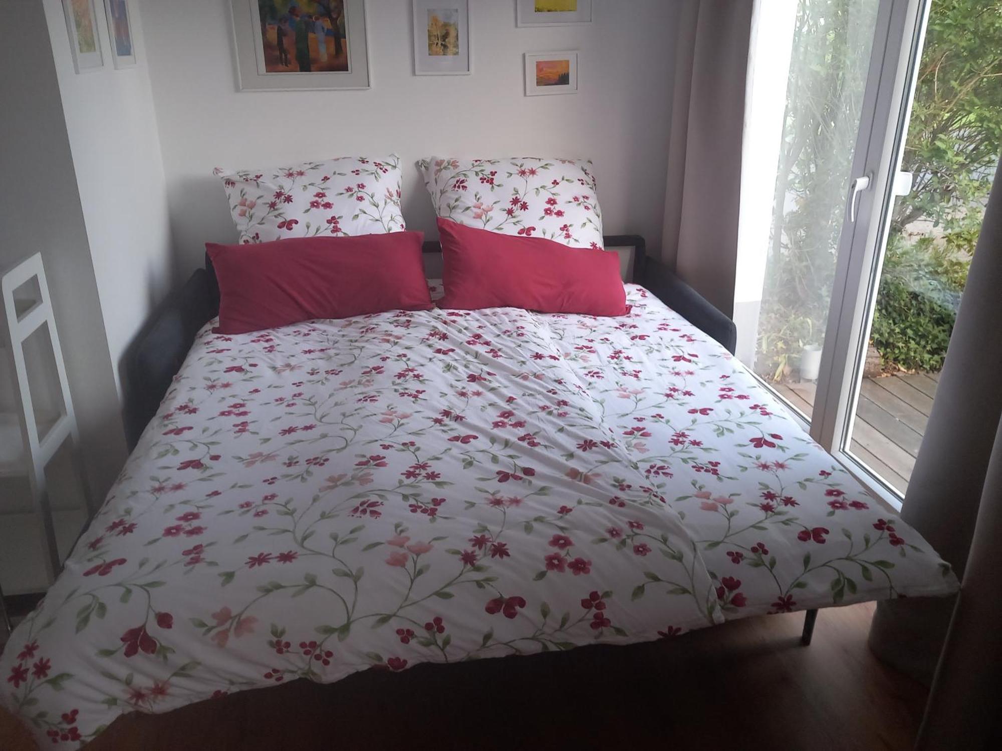 Hahn Apartment *